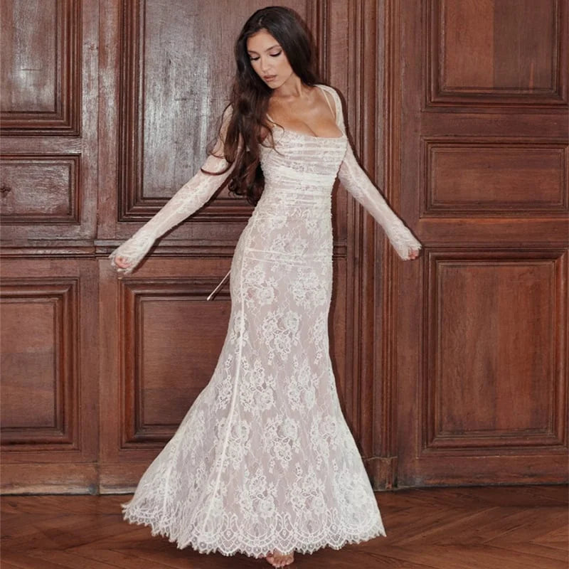 Long Lace Dress with Tightening Cord and Shawl