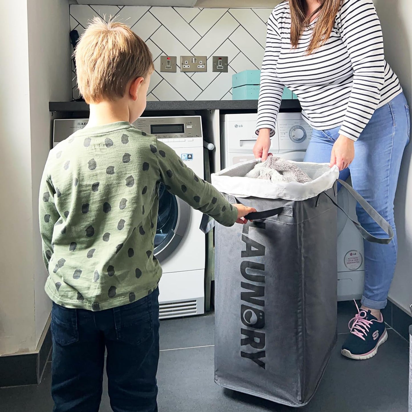 75L Collapsible Laundry Basket with Wheels for Easy Transport