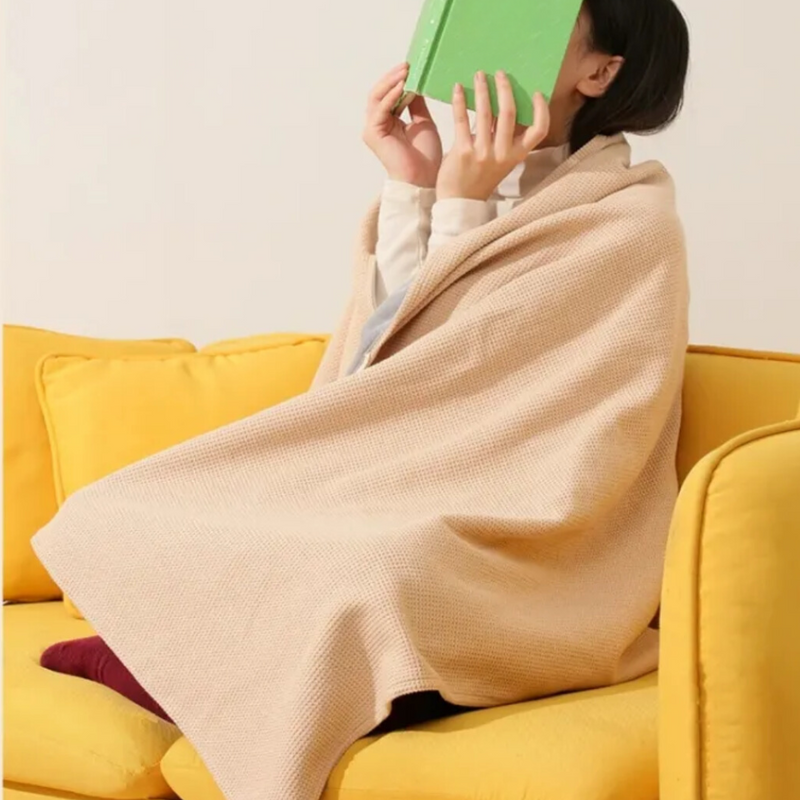 USB Heated Cape – Washable & Adjustable