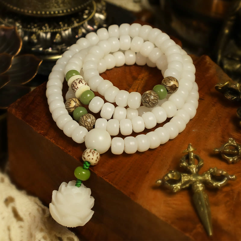 Bodhi Lotus Mala Harmonie Halskette Armband aus weißer Jade
