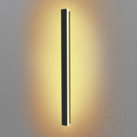 Svelte Outdoor Linear Wall Lamp IP65