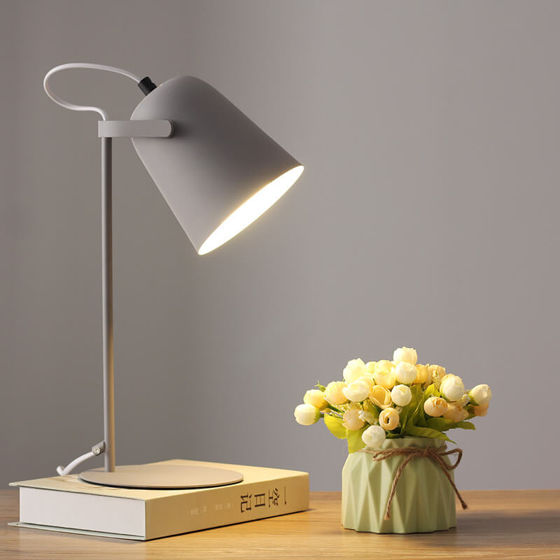 Nordic Macaron Color Creative Iron Bucket Design Light Table Lamp