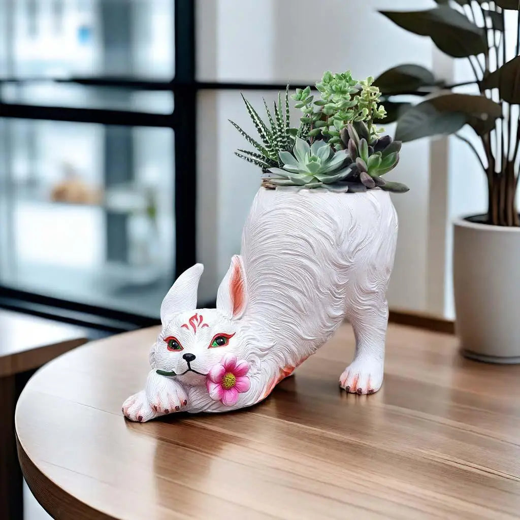 Cat Statue Flowerpot – Handcrafted Decorative Flower Basket