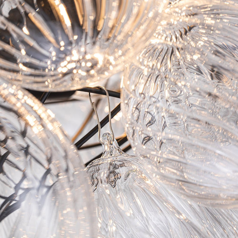Zeitgenössischer dekorativer Kronleuchter mit gewirbeltem Glascluster