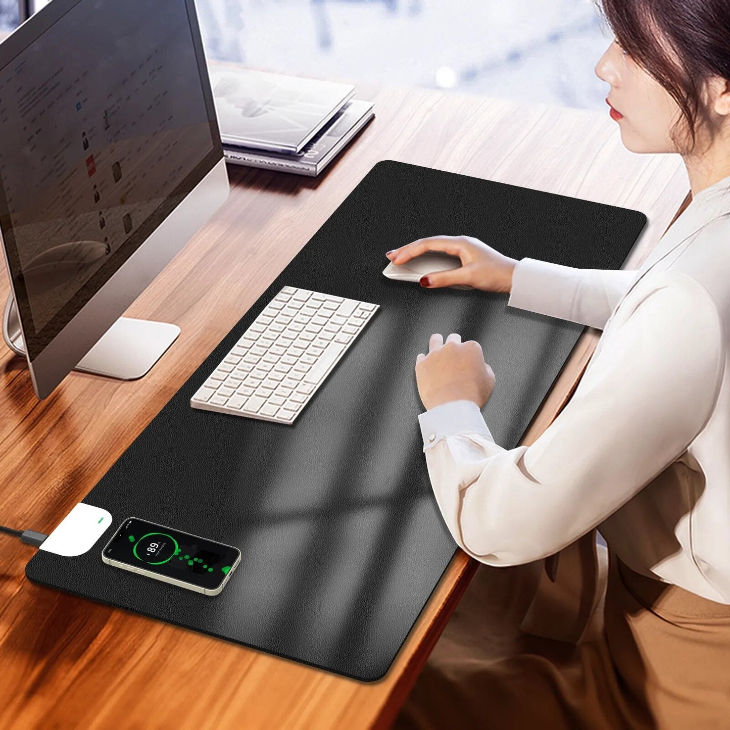 Multifunctional Wireless Charging Desk Mat