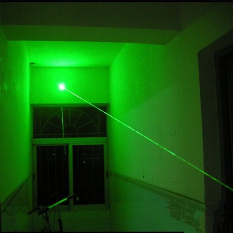 Grüner Laserpointer in Militärqualität