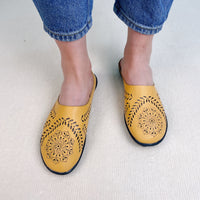 Regina Casual All-Match Hollow Slippers | Women's Flats