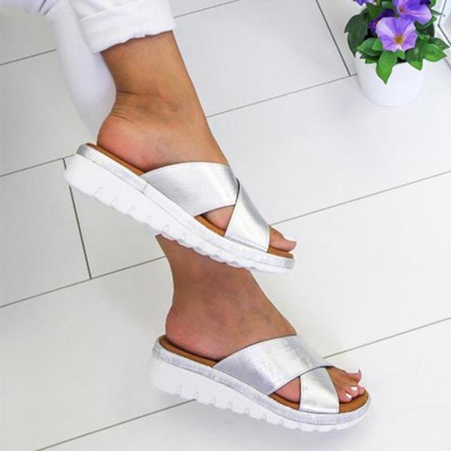 Liseta Mid-Heel Platform Sandals