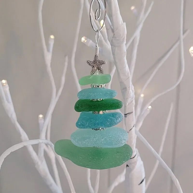 Weihnachtsbaumschmuck aus Ozeanglas 